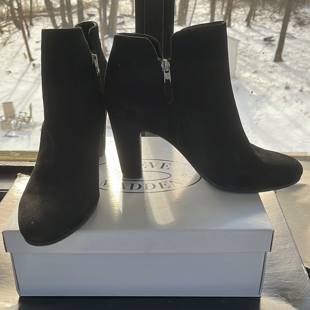 Black boot heel used few times very good condition and very comfortable size 10